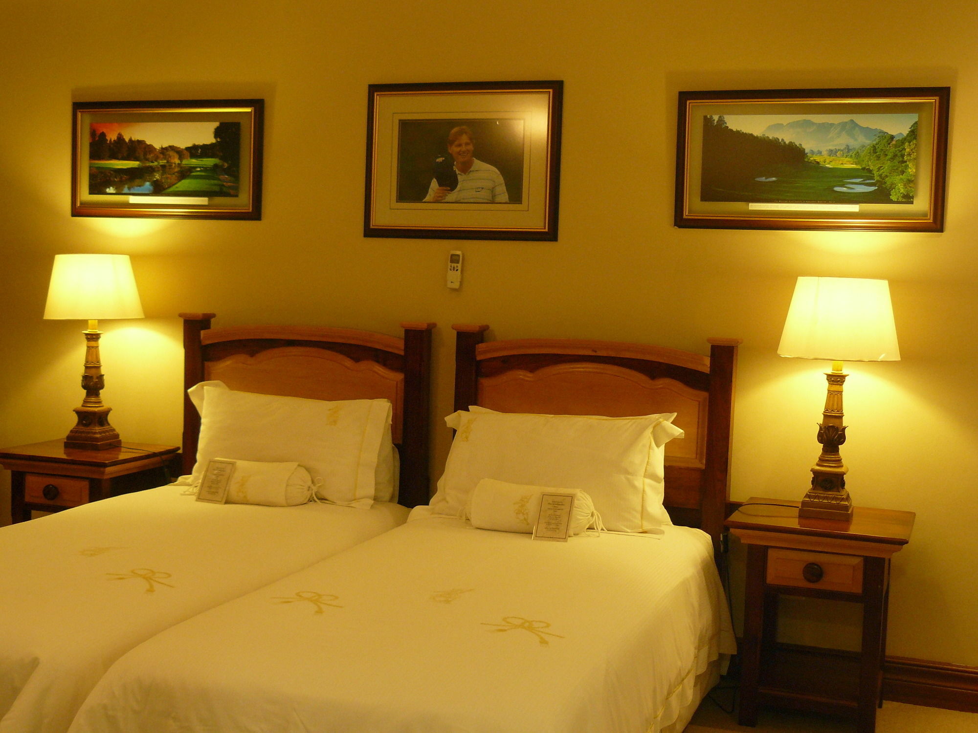 The Woodpecker Inn Pretoria Luaran gambar